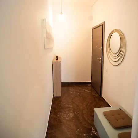 Explore Greece From Comfortable Centre 아파트